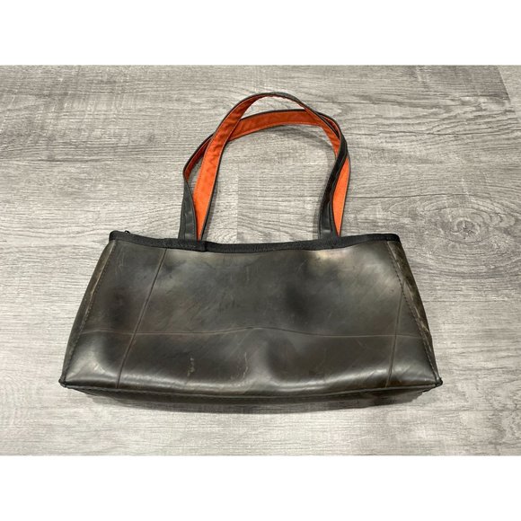 GENTLY USED ENGLISH RETREADS PURSE - Picture 2 of 5